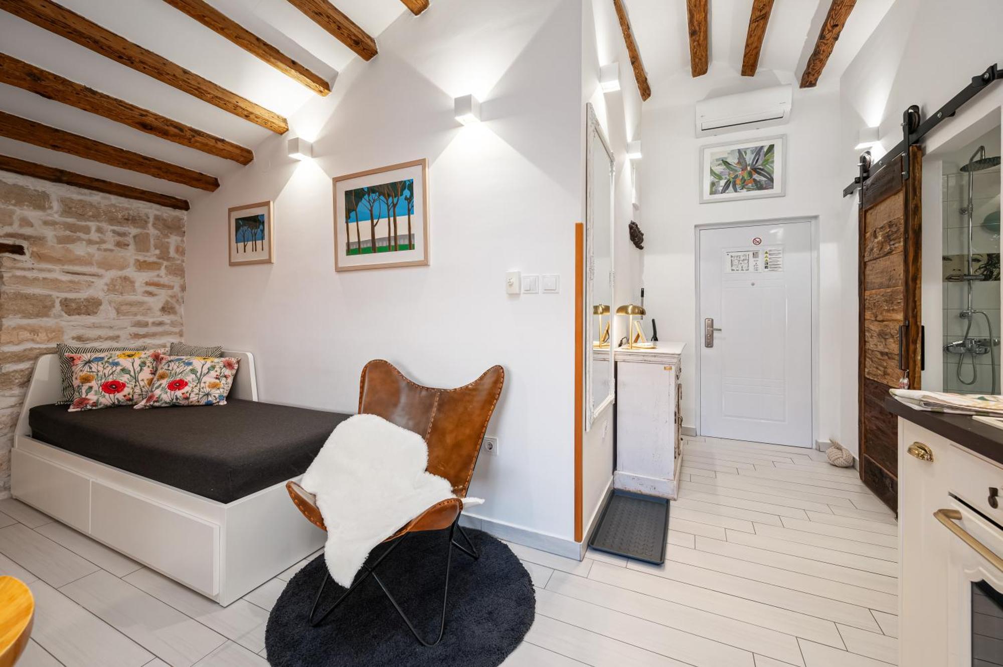 Apartman Tutto Bene 罗维尼 外观 照片